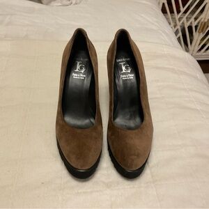 Luca Grossi Italian brown suede heels size 39